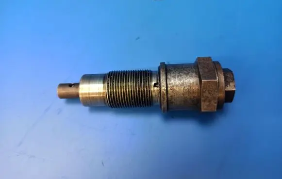 Mercedes-Benz E W124 Timing belt/chain tensioner 