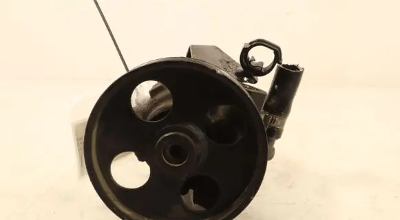 Peugeot 806 Power steering pump 96633817580
