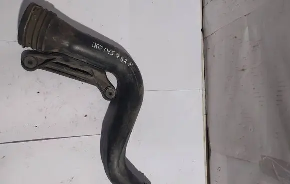 Volkswagen Golf V Intercooler hose/pipe 1K0145762P