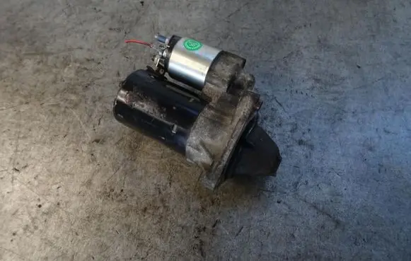 Alfa Romeo 147 Starter motor