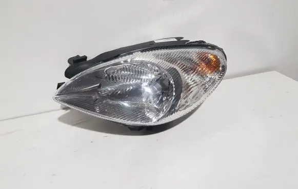 Citroen C4 I Picasso Headlight/headlamp