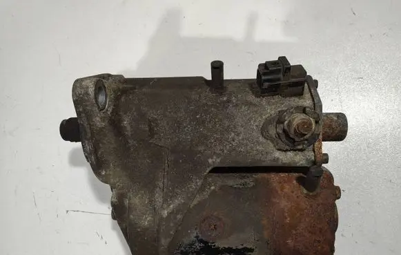 Toyota Hilux (N140, N150, N160, N170) Starter motor 2810030050