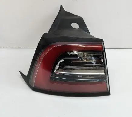 Tesla Model Y Rear/tail lights 150208699D
