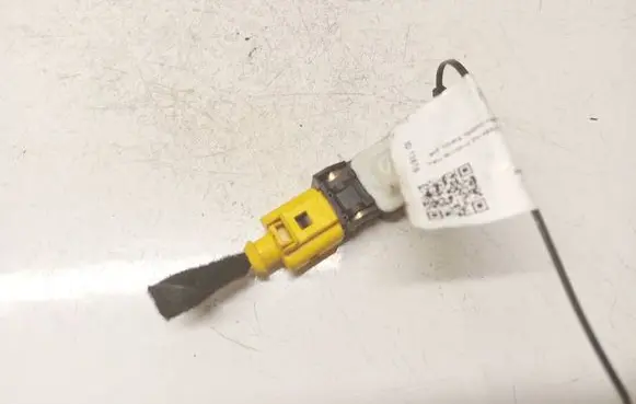 Volkswagen Phaeton Airbag deployment crash/impact sensor 4B0959643E