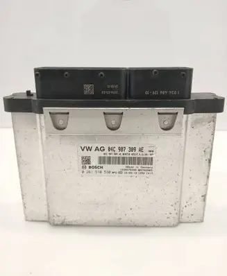 Skoda Fabia Mk3 (NJ) Engine control unit/module 04C907309AE 0261S10530