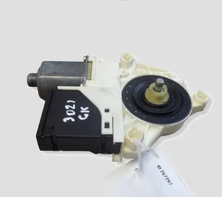 Renault Megane III Rear door window regulator motor 827310002R 966362101 916830100