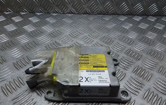 Toyota Avensis T250 Airbag control unit/module 215955102 8917005220