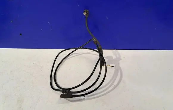 Mercedes-Benz C W204 ABS brake wheel speed sensor A2045404010