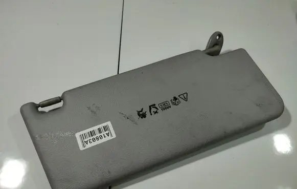 Sun visor