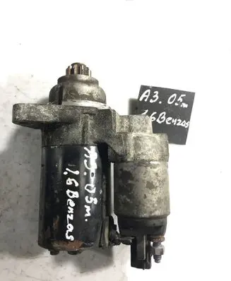 Audi A3 S3 8P Starter motor 0001120408
