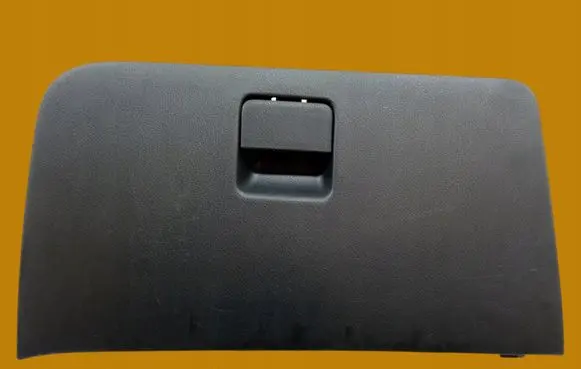 Chevrolet Aveo Glove box