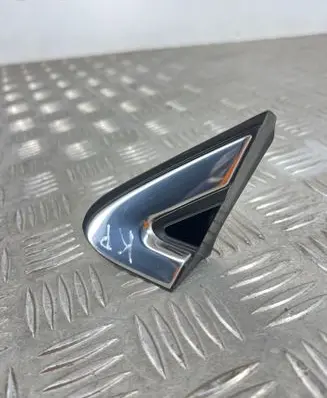 Hyundai Santa Fe Fender trim (molding) 86190S2100