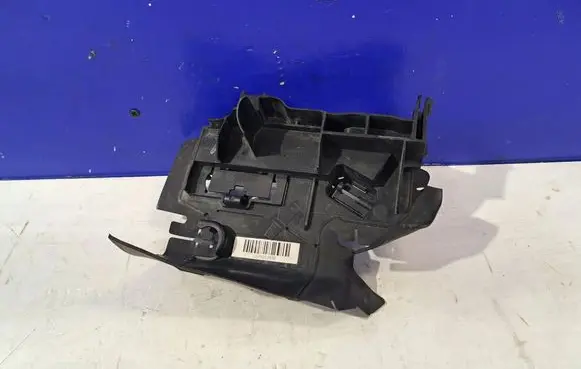 Mercedes-Benz S C217 Muffler mount bracket/holder A2225053530