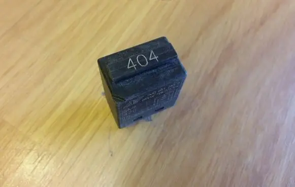 Volkswagen PASSAT B6 Other relay 7M0951253C