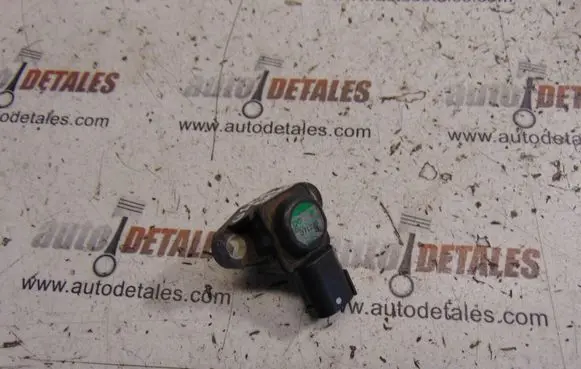 Mercedes-Benz GL X164 Air pressure sensor A0051535028
