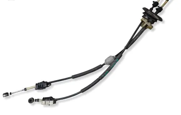 Peugeot 208 I Gear shift cable linkage