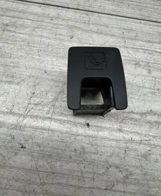 Volkswagen PASSAT B6 ISOFIX cover 3G0887187