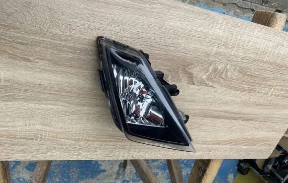 Seat Ibiza V (KJ) Front fog light 6F0941701A