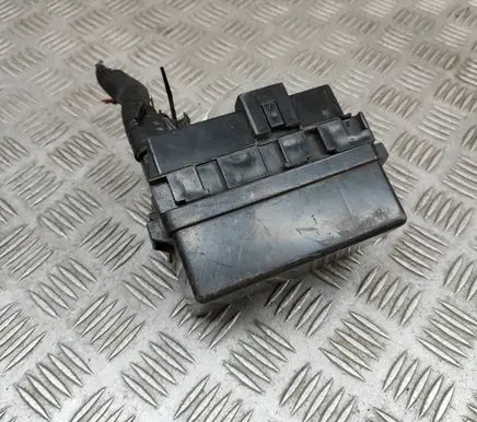 Nissan Navara D23 Fuse module 243821LA1D