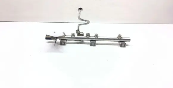 BMW 3 E90 E91 Fuel main line pipe 7562474