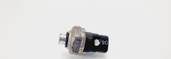 KIA Carnival Air conditioning (A/C) pressure sensor 