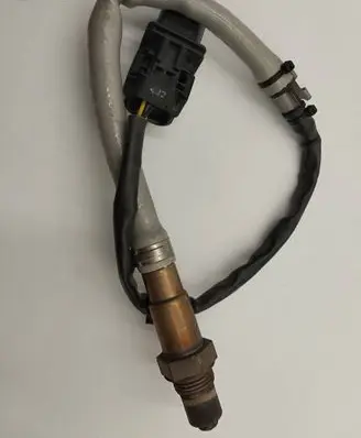 Skoda Yeti (5L) Lambda probe sensor 06F906262ac 0258017044