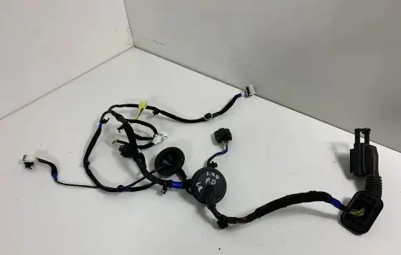 Hyundai i30 Front door wiring loom 91612G4240