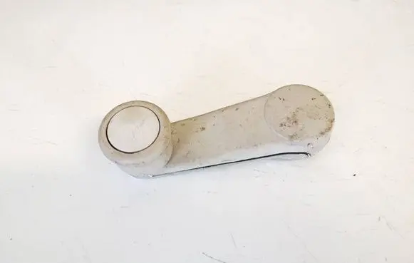 Audi 100 S4 C4 Front door window winding handle 