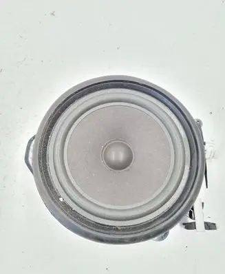 Audi A4 S4 B7 8E 8H Front door speaker 8E0035411