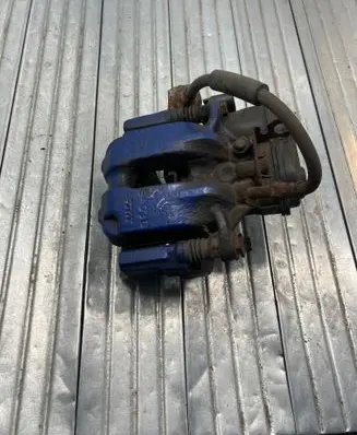 BMW 5 F10 F11 Rear brake caliper 32349660