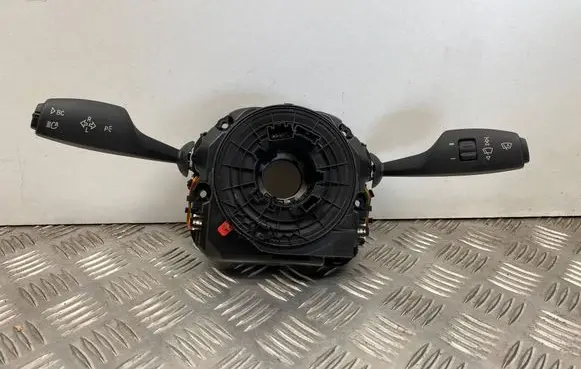 BMW 5 GT F07 Wiper turn signal indicator stalk/switch 9220834