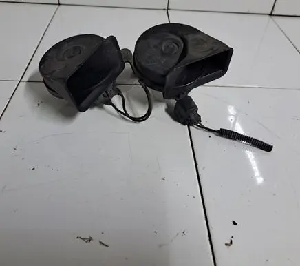 Ford Mondeo MK IV Horn signal A046522
