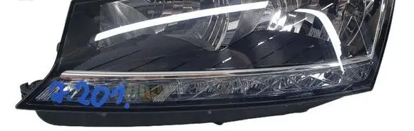 Skoda Fabia Mk3 (NJ) Headlight/headlamp 6v1941015d