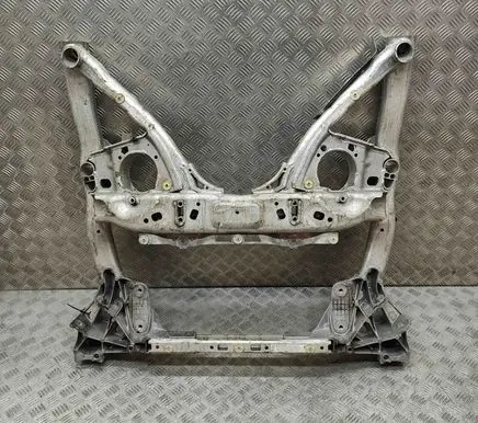 BMW 5 G30 G31 Front subframe 6861106