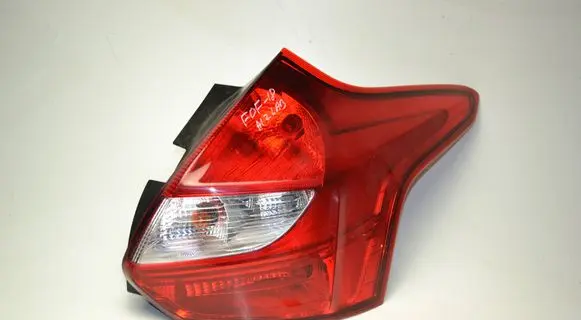 Ford Focus Rear/tail lights BM5113404BL 18062014