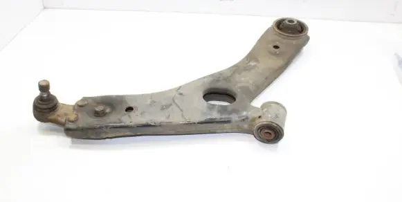 Hyundai ix35 Front lower control arm/wishbone