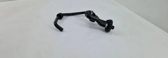 Audi A4 S4 B9 Engine coolant pipe/hose 8W2121123B 8W2122109