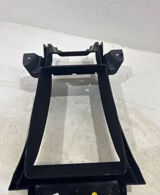 Bentley Continental Rear seat armrest 3SD885961