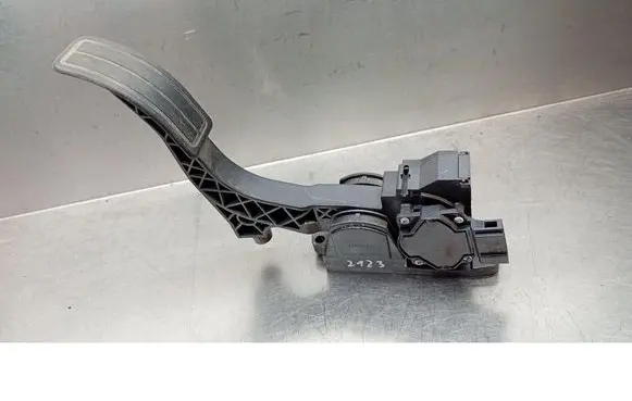 Volkswagen Polo III 6N 6N2 6NF Accelerator pedal position sensor 0280752207