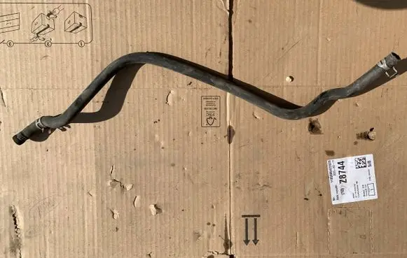 Ford Transit Engine coolant pipe/hose 6C118W005FD