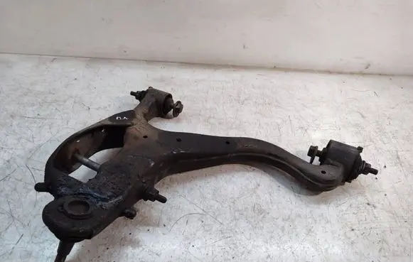 Land Rover Discovery 4 - LR4 Front control arm 