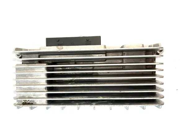 Audi A6 S6 C6 4F Sound amplifier 4F0035223L 4F0910223K