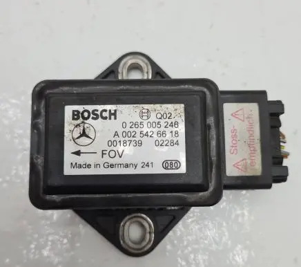 Mercedes-Benz E W211 ESP acceleration yaw rate sensor A0025426618 0018739 0265005246