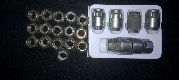 Hyundai Coupe Nuts/bolts 