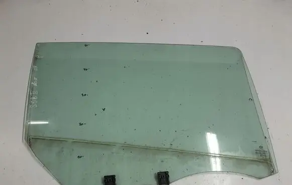 Peugeot 308 Rear door window glass