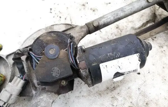 Toyota Previa (XR30, XR40) II Wiper motor 8511028180 85110-28180