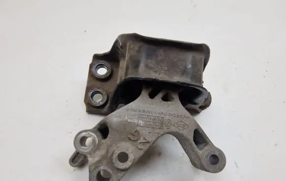 Nissan Qashqai Engine mount bracket 112846249R