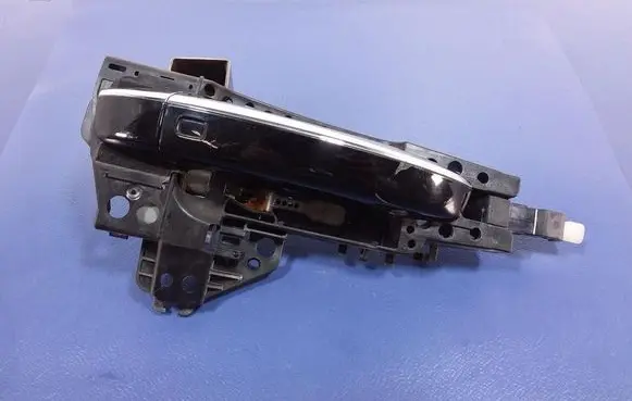 Audi A8 S8 D4 4H Front door exterior handle 4H0837886