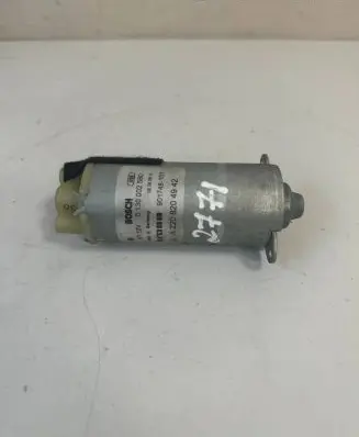 Mercedes-Benz S W221 Seat adjustment motor A2208204942 901748101 0130002580