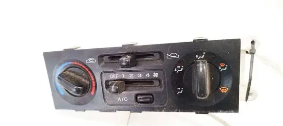 Subaru Forester SF Climate control unit 